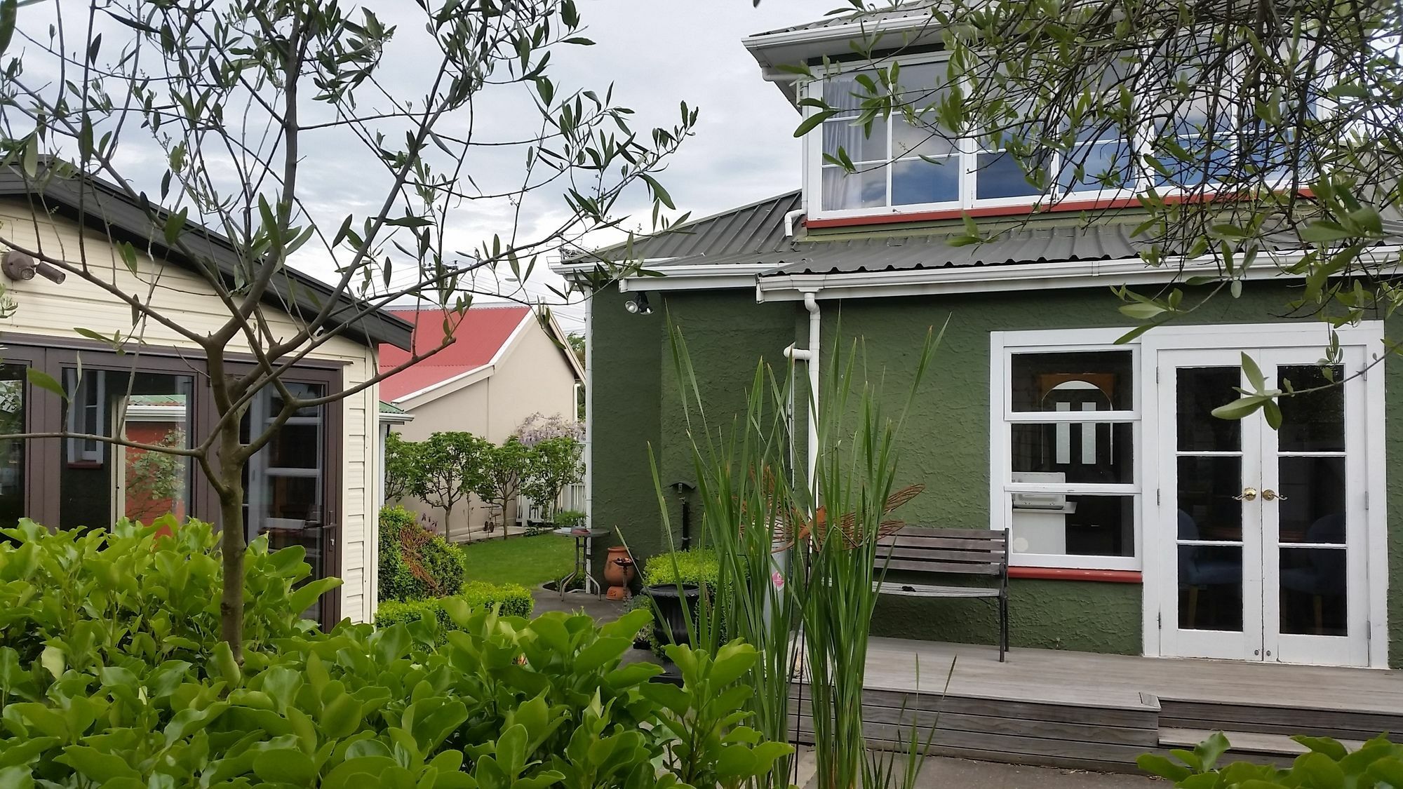 Designer Bed & Breakfast 3*