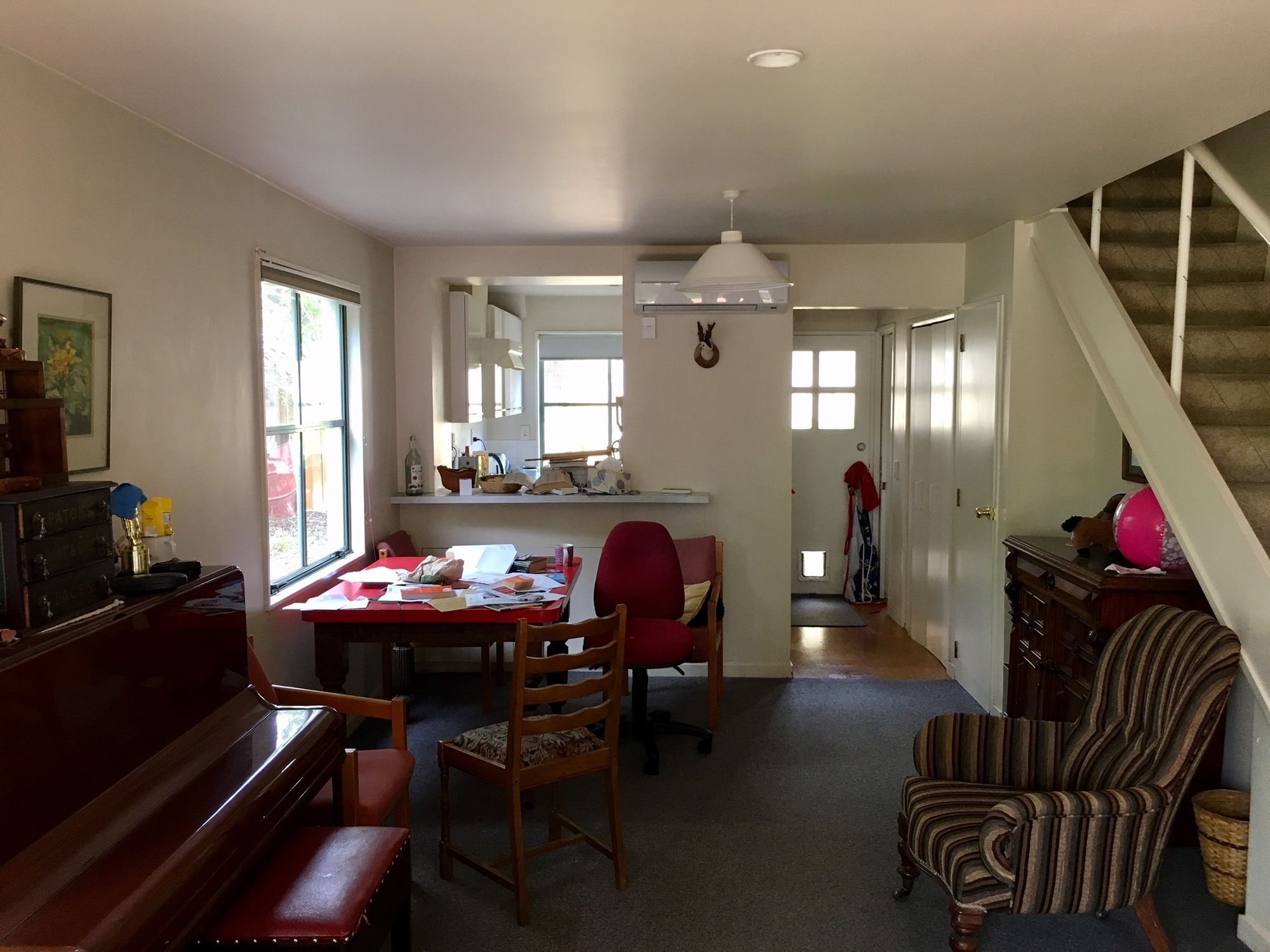 Simple In A Great Location Apartment *