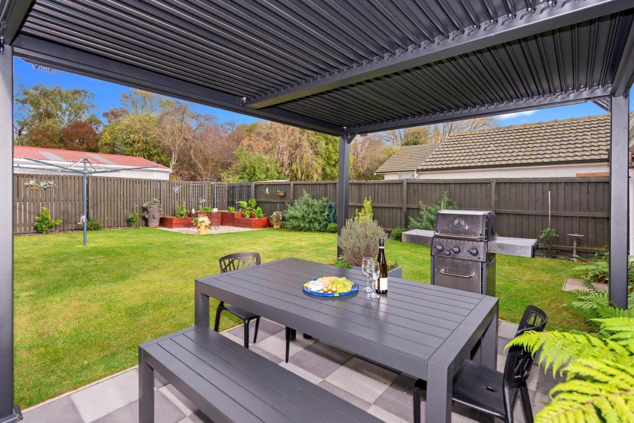 Holiday home Leave Of Absence - Holiday *