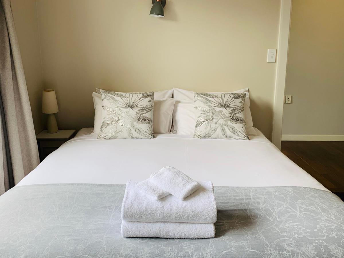Uptown Haven - Townhouse Holiday home *