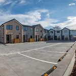 New Townhouse 5 Min From Central Chch Including Bikes To Use