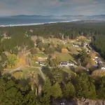 Spencer Beach Top 10 Holiday Park