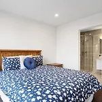 City Living - Christchurch Holiday Home