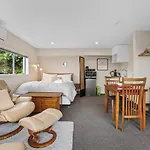 Gatehouse On The Bay - Christchurch Holiday Unit