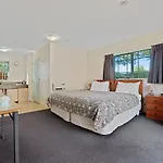 Denton Park Motel