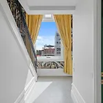 Eve Apartment - Cathedral Square