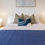 Central City Awaits 2 Bed 2 Bath With Carpark