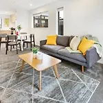Hear The Wind In The Trees - 2 Bed 1 Bath 1 Garage