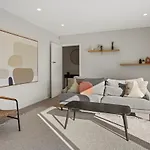 Private, Family-Friendly Home, 4Br By Airport & Free Parking