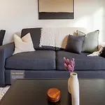 Nature\'S Haven 2 Bed 2 Bath W/Carpark