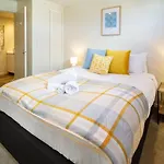 The Cozy Cocoon 1 Bed 1 Bath Apartment