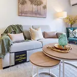 Sanctuary Close To The Beach With Sofa Bed