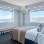 Sub-Penthouse On Gloucester - Highest Rental In The South Island