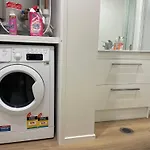 Luxury 1 Bedroom Studio In Cbd Close To Convention Centre