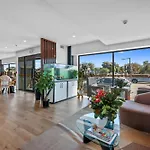 Golden Hotel