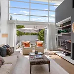 Holly Road Executive Townhouse