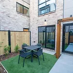 A Touch Of Luxury In Chch Cbd
