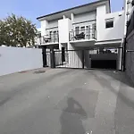 Latimer Loft - Christchurch Holiday Homes