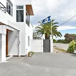 St Andrews Hill - Christchurch Holiday Homes