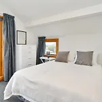 Grand Heritage 5 Brms Cbd Villa With Carparks