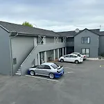 Samhil Motor Lodge