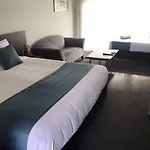 Airport Delta Motel