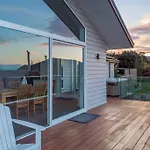 Sea View Paradise With Hot Tub
