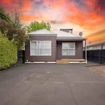 Inner City House - Great Location!