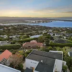 Panoramic City Views With Hot Tub