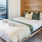 Upper Studio Perfection: 8 Wilmer St. Gem