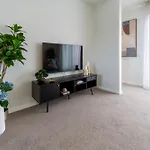 Relaxing City Hideaway - 2 Bed In Christchurch Cbd