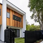 Brand New & Central Townhouse
