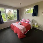 Kiwi Classic Retreat