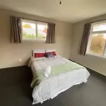 Kiwi Classic Retreat