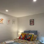 Cbd 2 Bedroom Parkside Living By Hagley With Free Parking