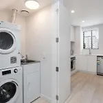 Location Location Location 2 Mins Cbd Free Parking