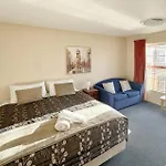 Addington Stadium Motel