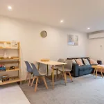 Entertaining Townhouse By Little High Eatery