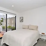 Derby St - Christchurch Holiday Homes