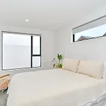 Derby St - Christchurch Holiday Homes