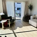 Central City Apartment \'The Olive\'