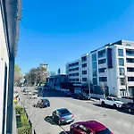 Central City Apartment \'The Olive\'
