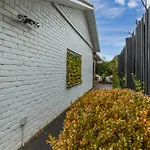 Merivale Separate Studio