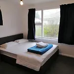 Homestay Family Rooms Near City Center