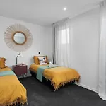 Simply The Best Cbd 3 Mins Plus Garage