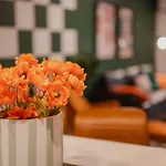 The Riccarton Niche - Sleek 2-Bedroom Urban Pad