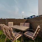 Fitzgerald Focus - Your 1Br Urban Oasis