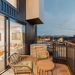 Triple Treat On Fitzgerald - Your 3-Br Getaway