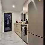 Dual Studio Apartments Cbd
