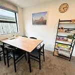 Cosy Modern Home - New Build In Christchurch